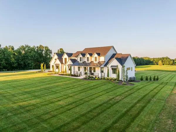 16223 701 County RD #NW, Archie, MO 64725