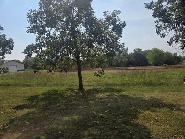 Lot 2 W 287th TER, Paola, KS 66071