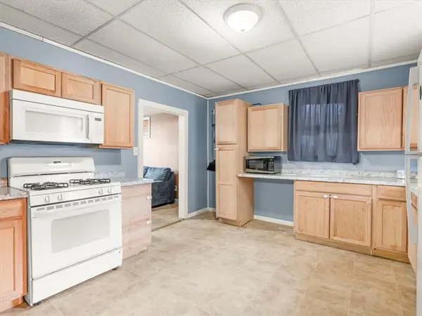 118 Alabama ST, St Joseph, MO 64504