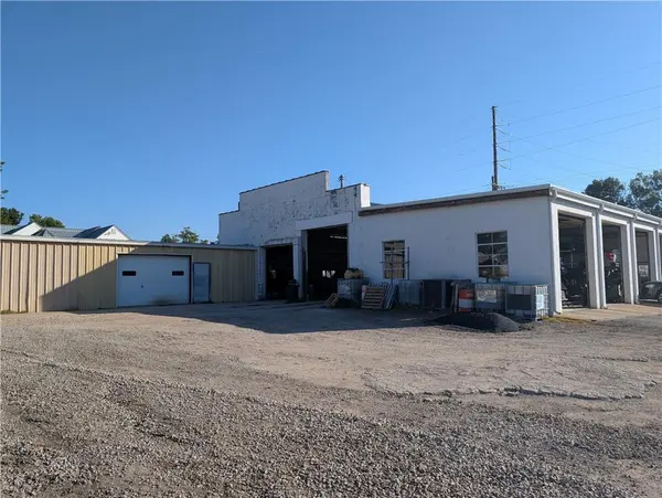 506 S 10th ST, Tarkio, MO 64491