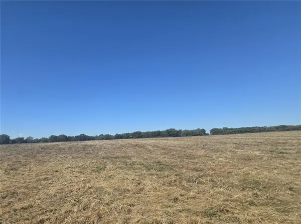 327th & Old KC RD, Paola, KS 66071