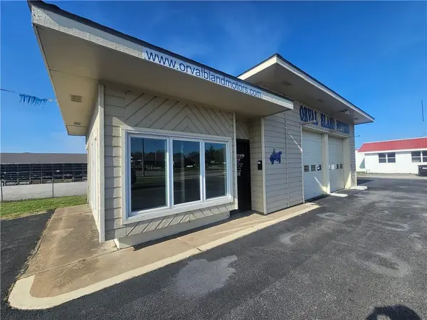 119 W 54 HWY, El Dorado Springs, MO 64744
