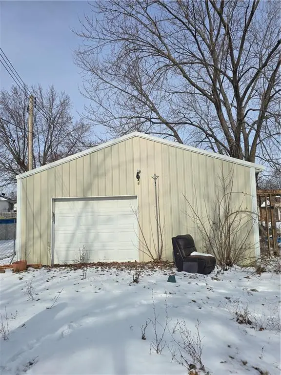 408 W 5th ST, Braymer, MO 64624
