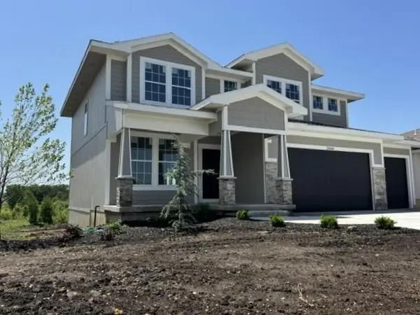 29509 W 196th ST, Gardner, KS 66030