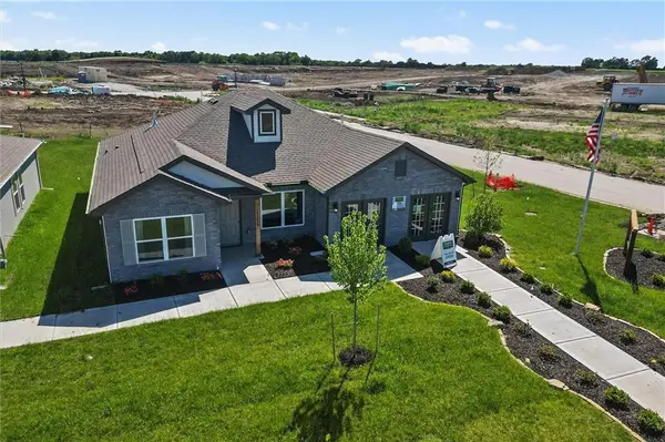37899 W 207th TER, Edgerton, KS 66021
