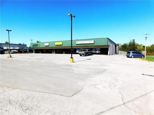 1050 E 10th ST, Holden, MO 64040