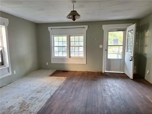 612 W 5th ST, Carrollton, MO 64633