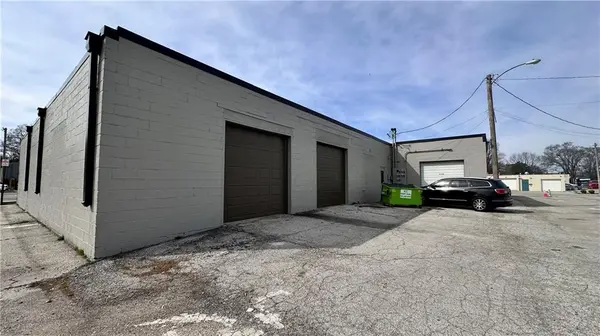 5803-5811 Merriam DR, Shawnee, KS 66203