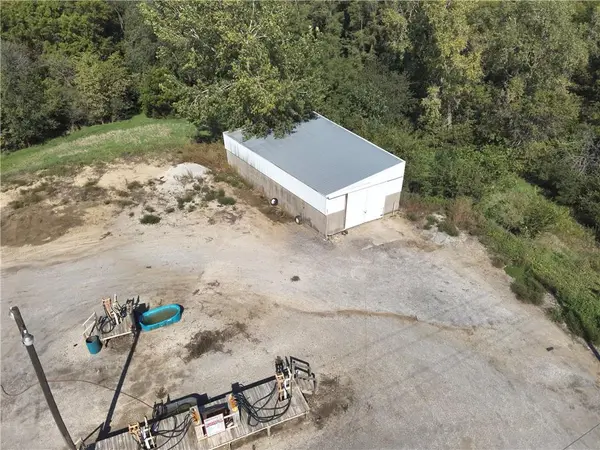 17287 Us-136 HWY, Rock Port, MO 64482