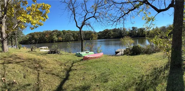 8990 Lake DR, Lathrop, MO 64465