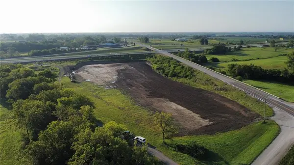 25 NE Stonum RD, Lathrop, MO 64465
