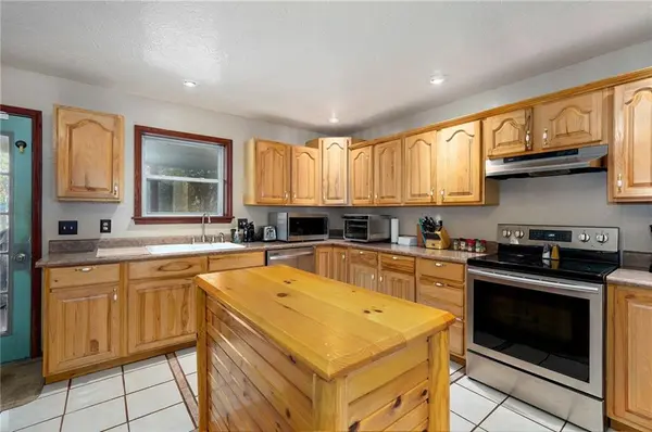 2055 E 335th RD, Other, MO 65663