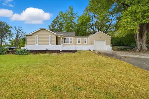 4018 Pittman RD, Kansas City, MO 64133
