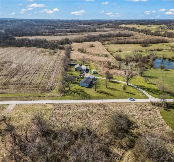 W 174th ST, Lawson, MO 64062