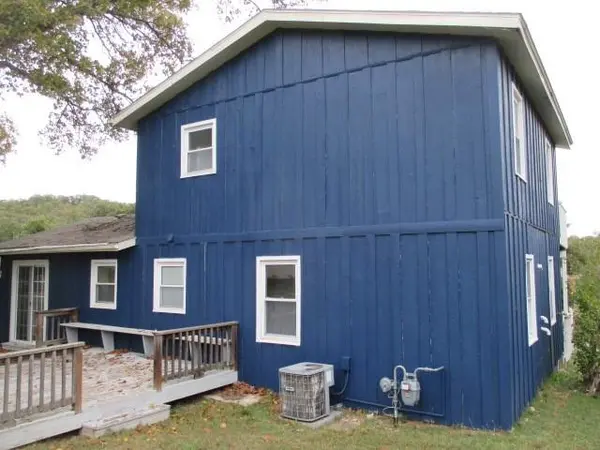 911 Georgene RD, Camdenton, MO 65020