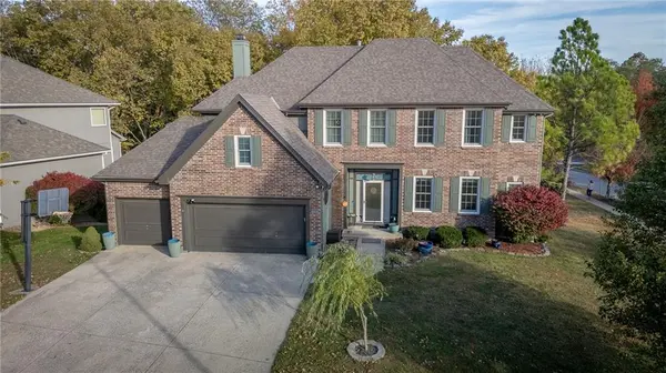 9001 N MANNING AVE, Kansas City, MO 64157