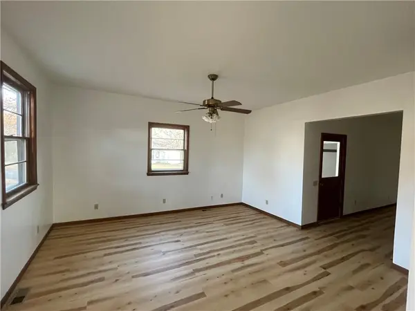107 E Pleasant ST, Butler, MO 64730