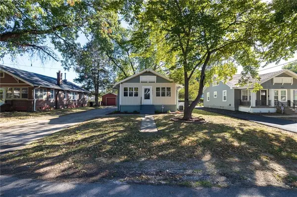1431 S Ralston AVE, Independence, MO 64052