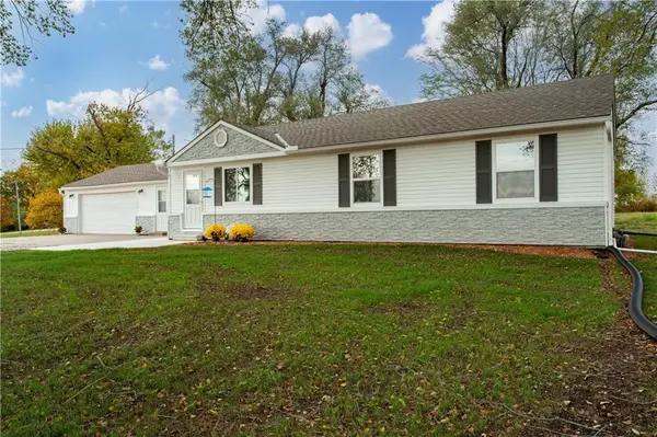 730 E Cambridge RD, Belton, MO 64012