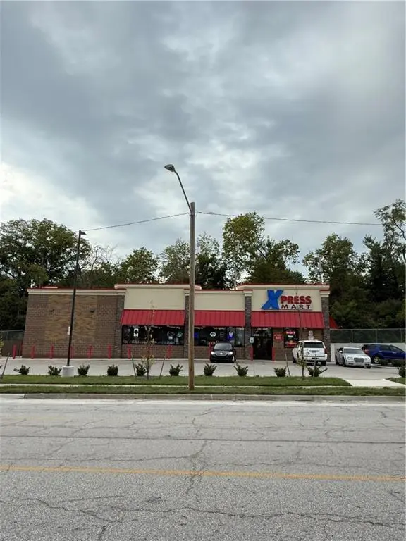 5307 Prospect AVE, Kansas City, MO 64130