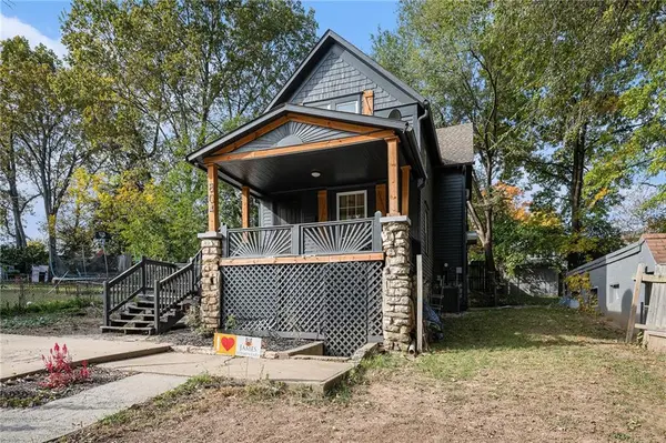 804 S Home AVE, Independence, MO 64053