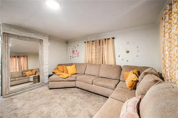 804 S Home AVE, Independence, MO 64053