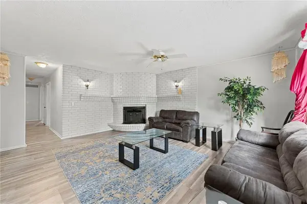 8117 Manning AVE, Raytown, MO 64138