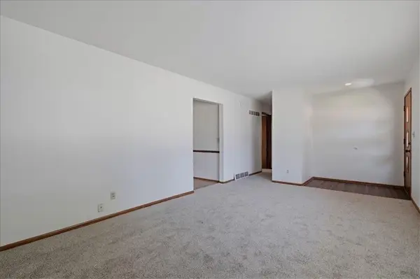 4103 E 107th ST, Kansas City, MO 64137
