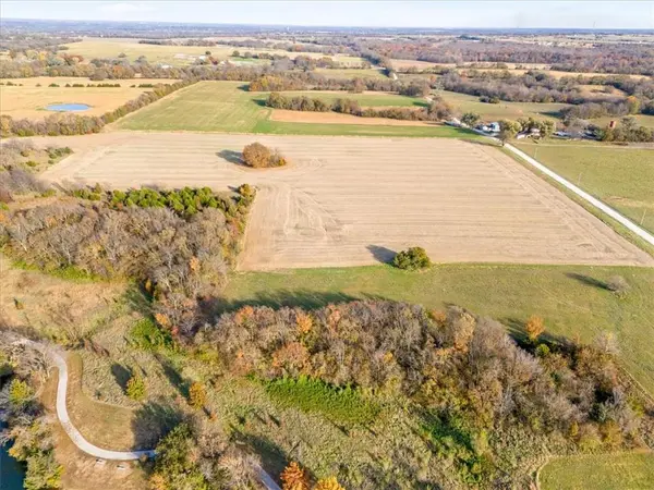 W 287th ST, Louisburg, KS 66053