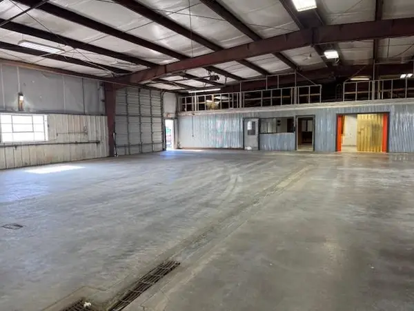 1526 2nd ST, Fredonia, KS 66736