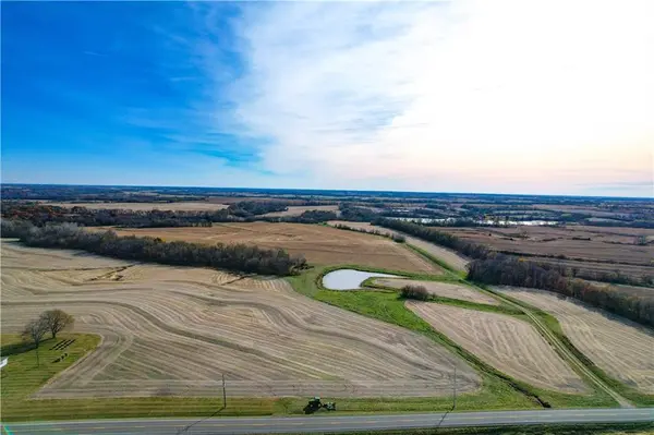 48 HWY, King City, MO 64463