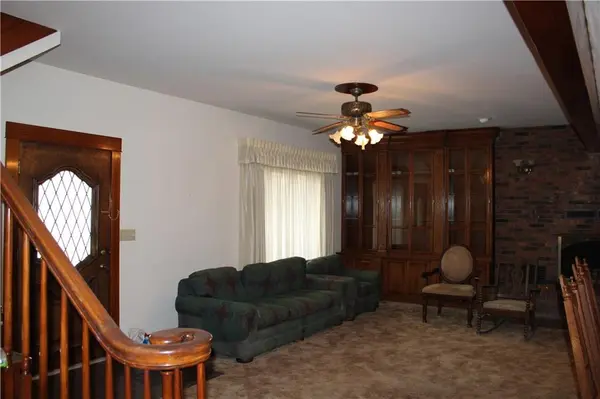 2011 S English ST, Pittsburg, KS 66762