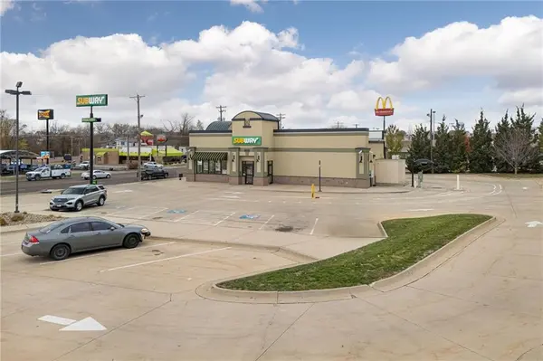 501 N Belt HWY, St Joseph, MO 64506