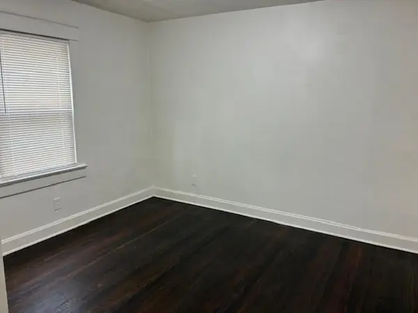 1512 W College ST, Independence, MO 64050