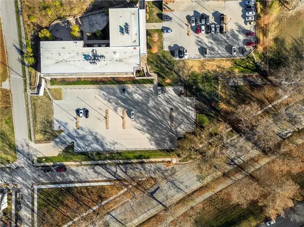 1810 Madison AVE, Kansas City, MO 64108