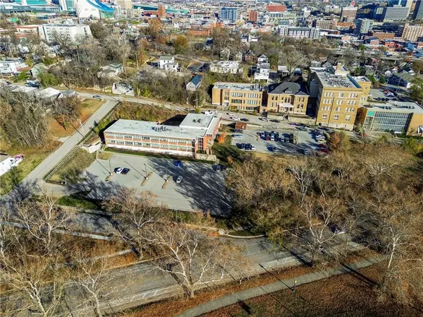 1810 Madison AVE, Kansas City, MO 64108