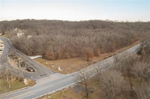 0000 S ST, Lake Lotawana, MO 64086