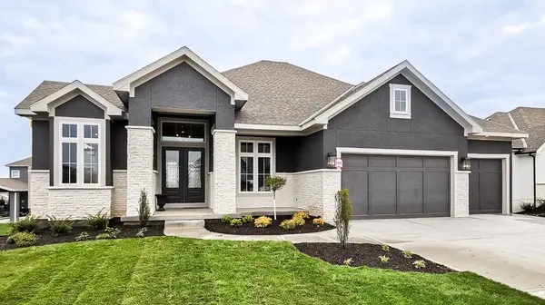 5807 N Lucerne AVE, Kansas City, MO 64151