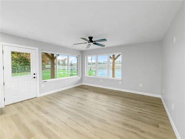 21232 Mount Moriah RD, Higginsville, MO 64037