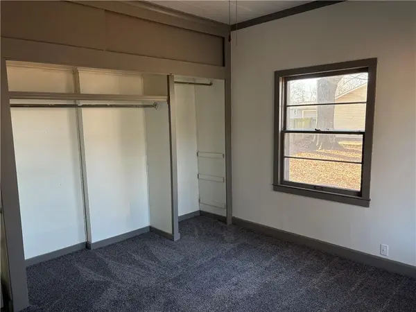 114 S High ST, Arma, KS 66712