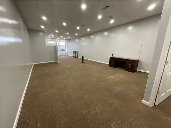 215 E 3RD ST, Cameron, MO 64429