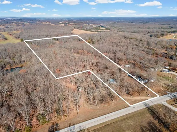 22805 CC HWY, Warsaw, MO 65355