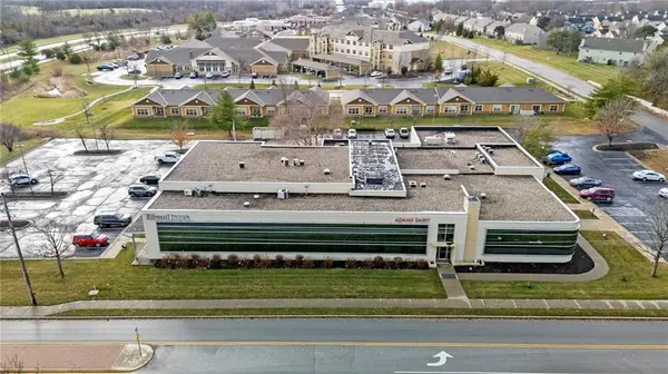 700 NE R D Mize RD, Blue Springs, MO 64014