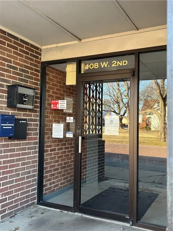 108 W 2nd ST, Fort Scott, KS 66701