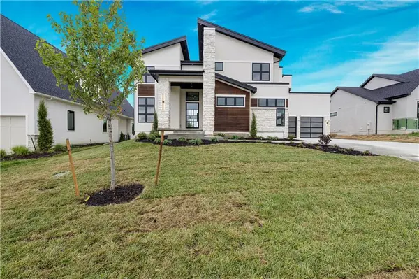 17101 Earnshaw ST, Overland Park, KS 66221