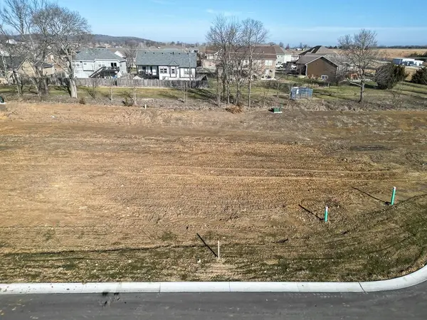 Lot 4 Stonecreek AVE, Tonganoxie, KS 66086