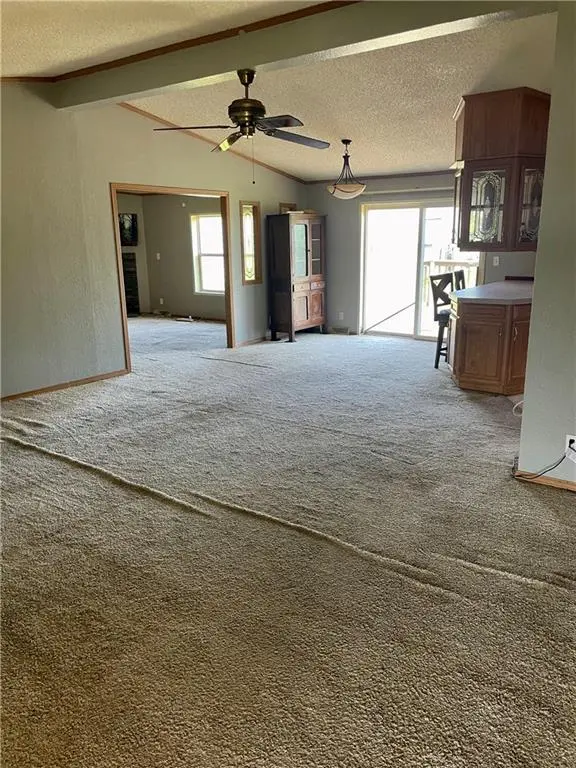 1203 W Grand ST, Gallatin, MO 64640