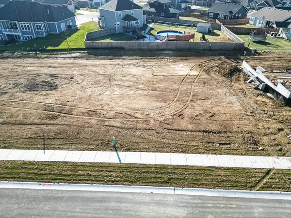 Lot 10 Stonecreek AVE, Tonganoxie, KS 66086