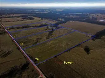 T3 E Logan Rd RD, El Dorado Springs, MO 64744