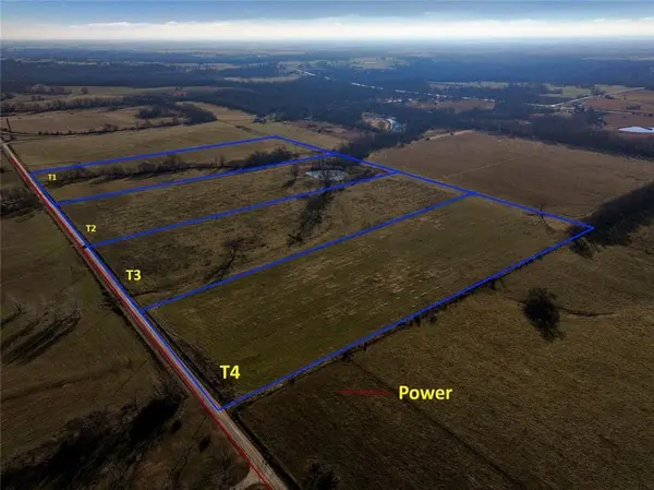 T2 E E Logan rd RD, El Dorado Springs, MO 64744